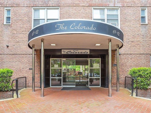  1 BR,  1.00 BTH &nbsp; style home in Forest Hills