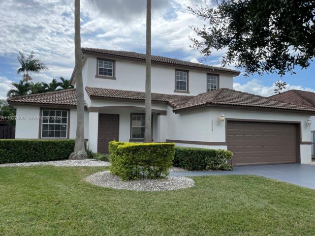 4 BR,  3.00 BTH &nbsp; style home in Miami