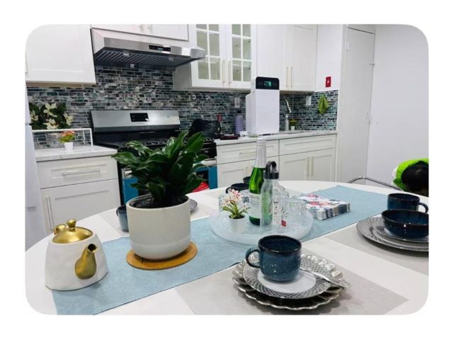  2 BR,  1.00 BTH &nbsp;Condominium style home in Sunset Park