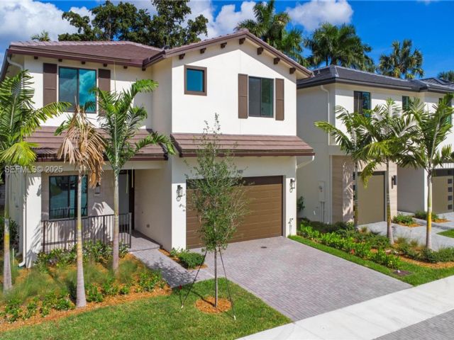  4 BR,  4.56 BTH &nbsp; style home in Fort Lauderdale