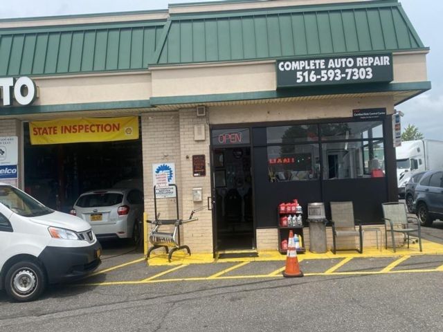 Studio,  0.00 BTH &nbsp;Garage style home in Hicksville