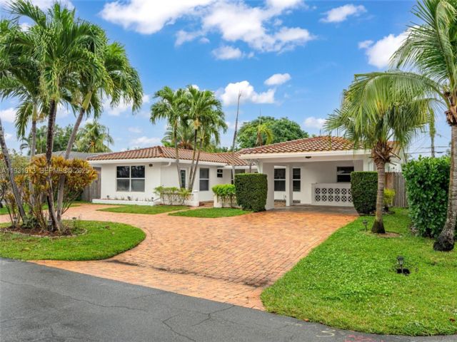  3 BR,  2.00 BTH &nbsp; style home in Fort Lauderdale