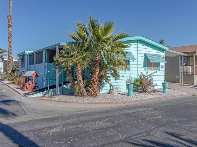  2 BR,  3.00 BTH &nbsp;Mobile home style home in Las Vegas