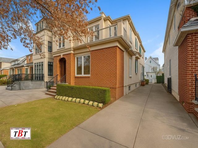  5 BR,  5.00 BTH &nbsp;Single family style home in Midwood