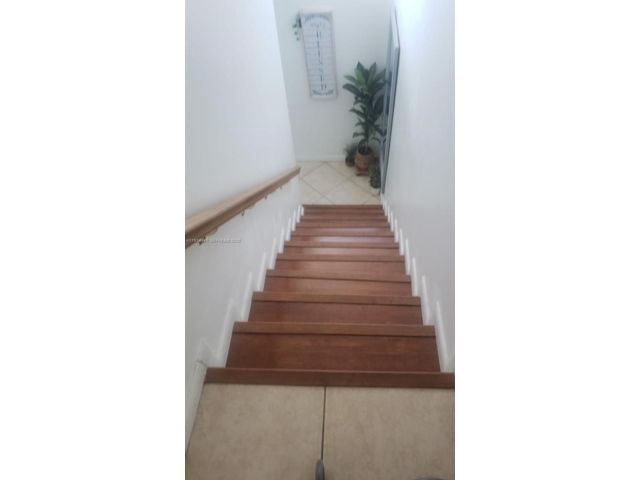  2 BR,  2.00 BTH &nbsp;Townhouse style home in Miami