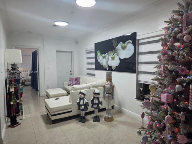  2 BR,  2.00 BTH &nbsp; style home in Coral Gables