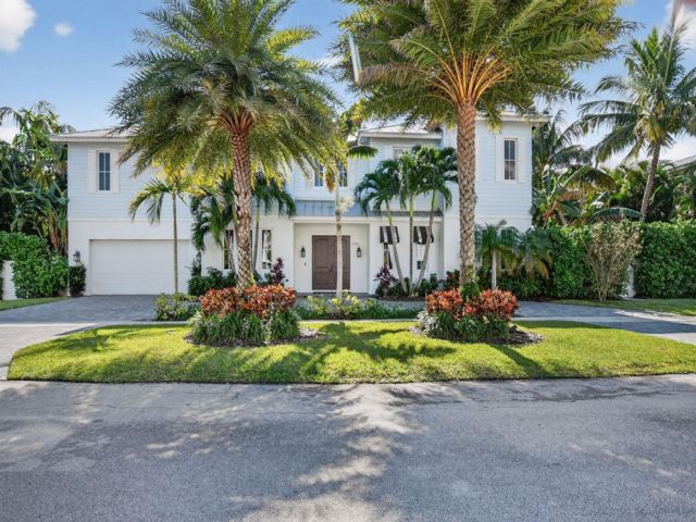  5 BR,  5.00 BTH &nbsp; style home in Boca Raton
