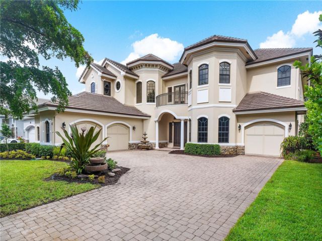  6 BR,  7.50 BTH &nbsp; style home in Boynton Beach
