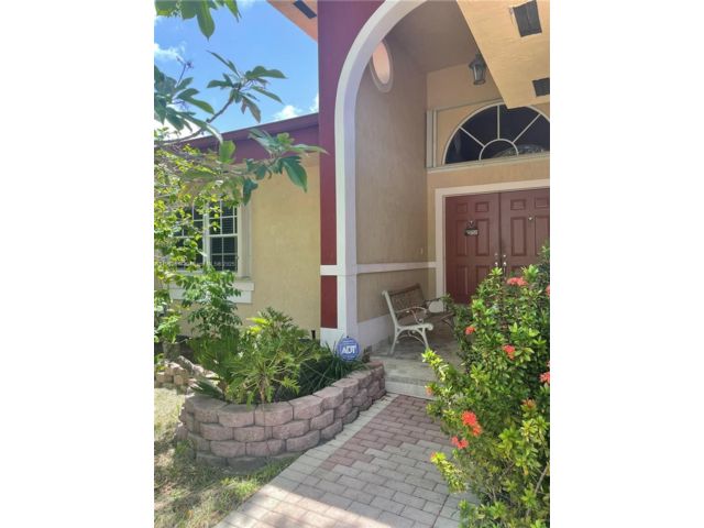  3 BR,  2.00 BTH &nbsp; style home in Hallandale