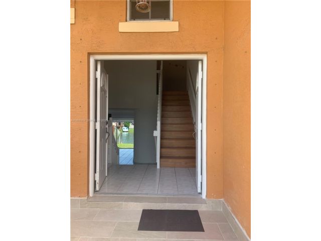  3 BR,  2.50 BTH &nbsp; style home in Miami