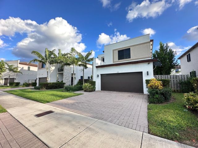  3 BR,  2.50 BTH &nbsp;European style home in Miami