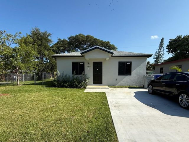 4 BR,  2.00 BTH &nbsp; style home in Pompano Beach