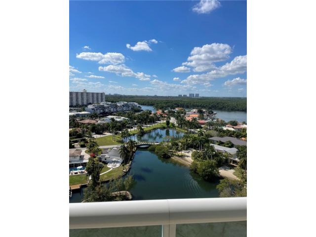  2 BR,  2.00 BTH &nbsp; style home in Sunny Isles Beach