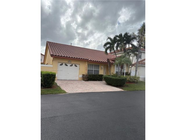  3 BR,  2.00 BTH &nbsp;European style home in Miami