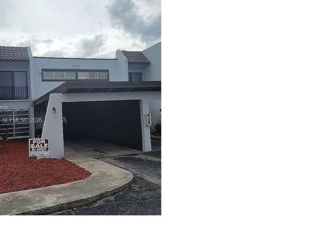  3 BR,  2.00 BTH &nbsp; style home in Miami