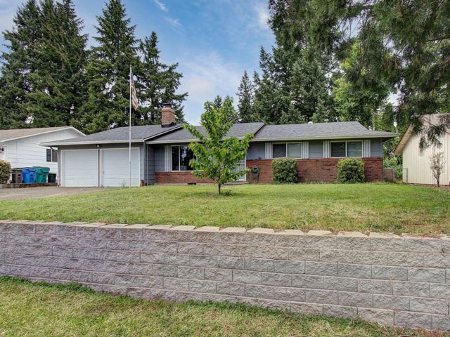  4 BR,  3.00 BTH &nbsp;Ranch style home in Vancouver