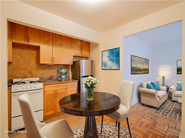 Studio,  1.00 BTH &nbsp;Co-op style home in Bay Ridge