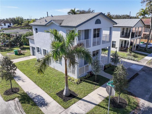  3 BR,  2.00 BTH &nbsp; style home in Davie