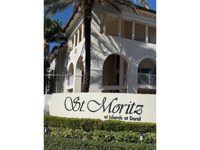  3 BR,  3.00 BTH &nbsp; style home in Medley