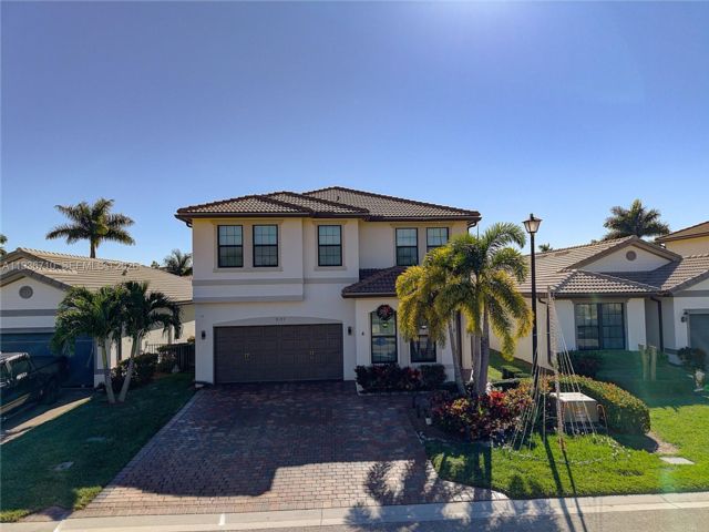  4 BR,  2.50 BTH &nbsp; style home in Lake Worth