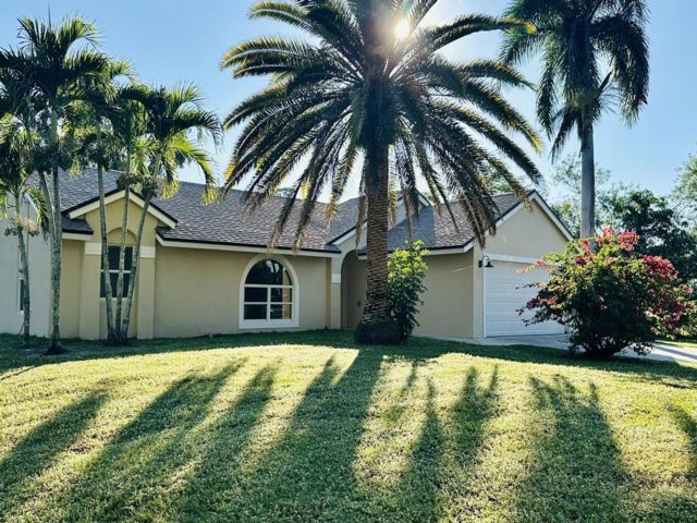  3 BR,  2.00 BTH &nbsp; style home in West Palm Beach