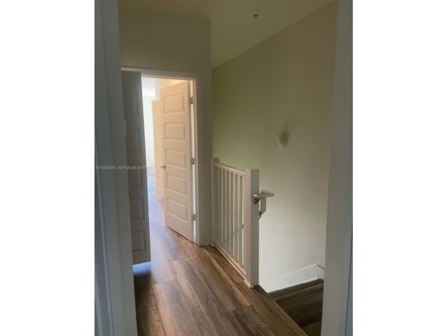  3 BR,  3.00 BTH &nbsp; style home in Medley