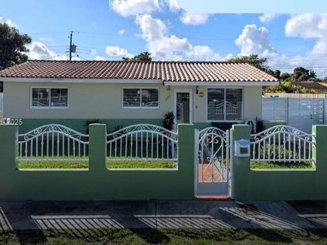 [Miami Real Estate, listing number 3327356]