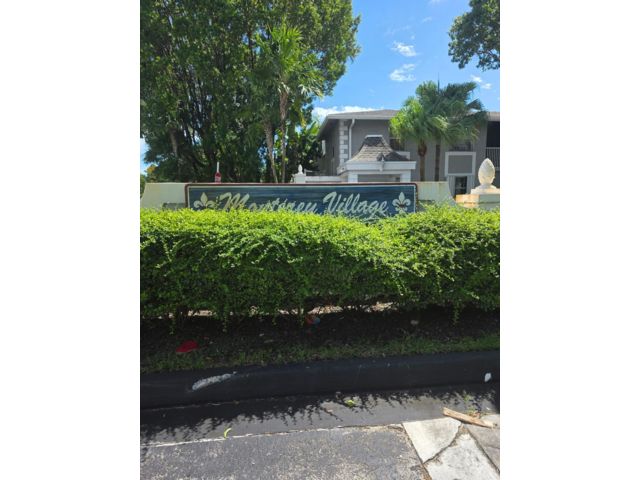 [Miami Real Estate, listing number 3327358]