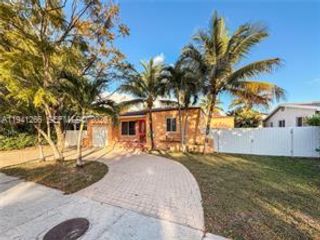 [Miami Real Estate, listing number 3327367]
