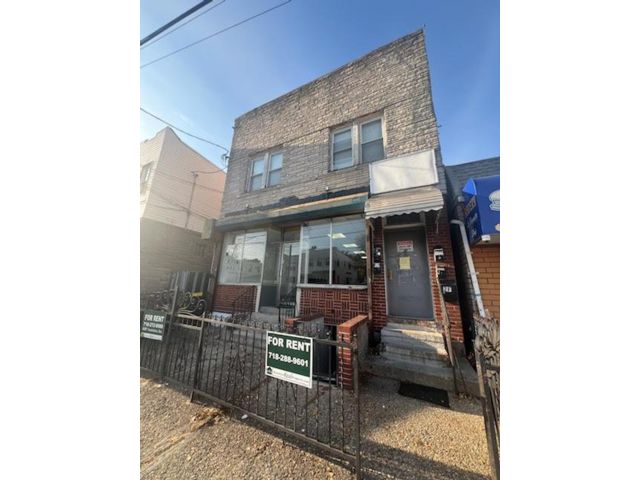 Studio,  0.50 BTH &nbsp;Townhouse style home in Brooklyn