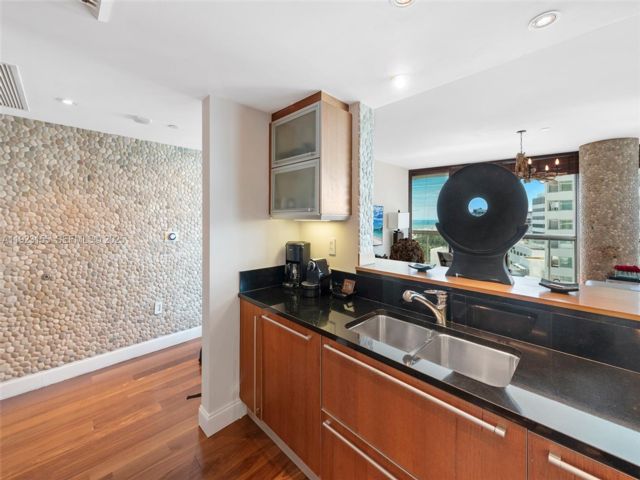  2 BR,  2.00 BTH &nbsp; style home in Miami Beach