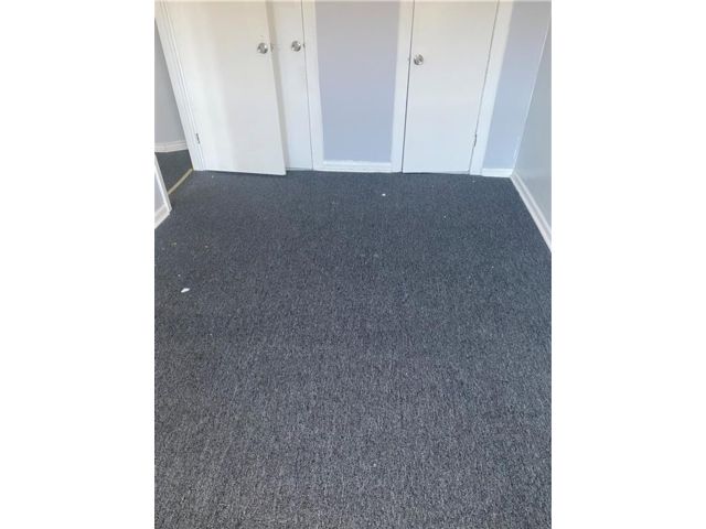  1 BR,  1.00 BTH &nbsp;Multi-family style home in Crown Heights