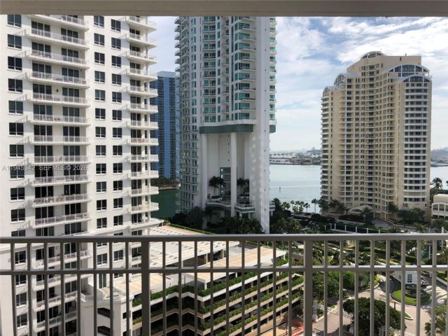  2 BR,  2.50 BTH &nbsp; style home in Miami