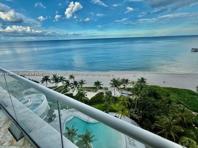  2 BR,  2.50 BTH &nbsp; style home in Sunny Isles Beach