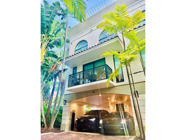  5 BR,  4.00 BTH &nbsp; style home in Bay Harbor Islands