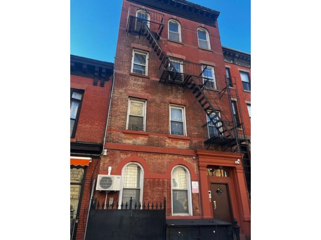  8 BR,  8.00 BTH &nbsp;Other style home in Prospect Heights
