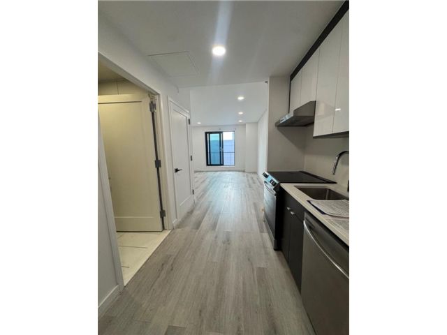  1 BR,  1.00 BTH &nbsp;Condominium style home in Dyker Heights