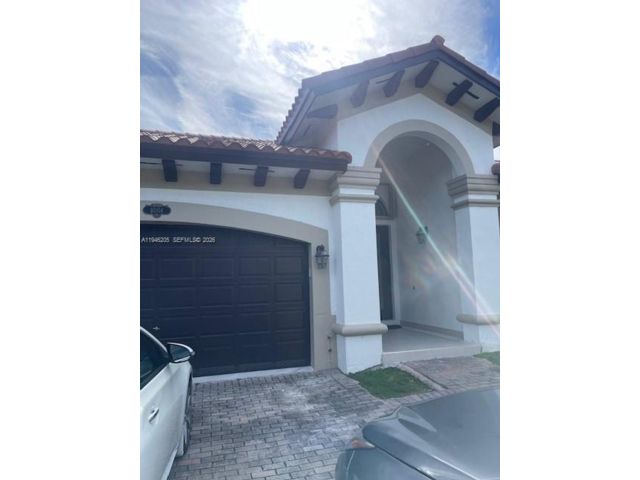  4 BR,  2.00 BTH &nbsp; style home in Cutler Bay
