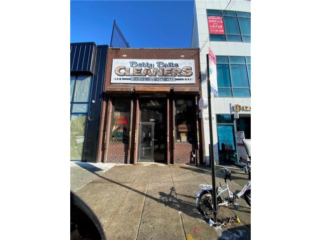 Studio,  0.00 BTH &nbsp;Commercial style home in Sheepshead Bay