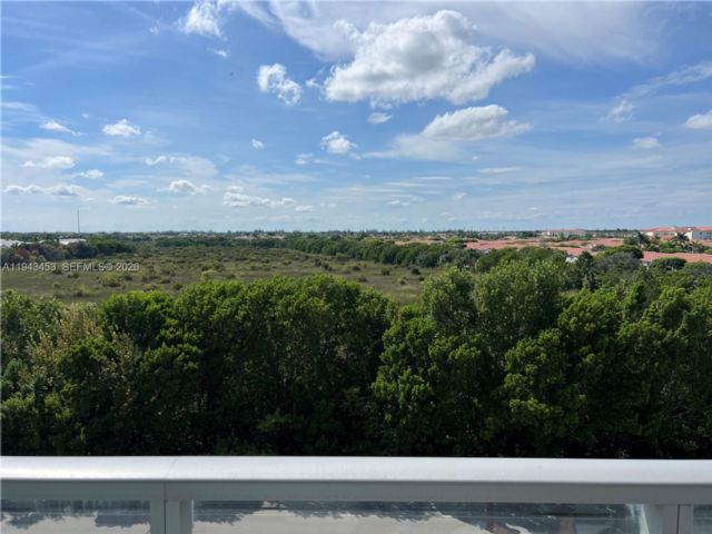  2 BR,  2.00 BTH &nbsp; style home in Medley