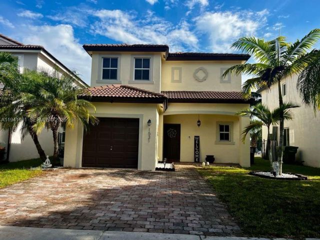  3 BR,  2.00 BTH &nbsp;Other style home in Florida City