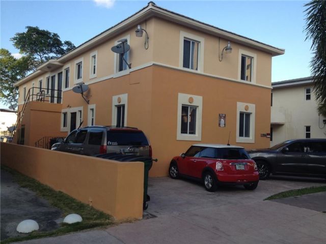  2 BR,  1.00 BTH &nbsp; style home in Coral Gables