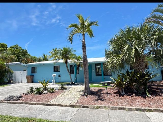  4 BR,  3.00 BTH &nbsp; style home in Deerfield Beach