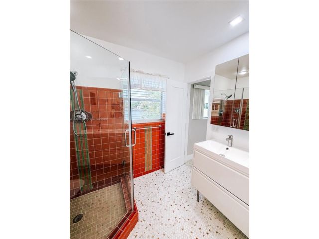  3 BR,  2.00 BTH &nbsp; style home in El Portal