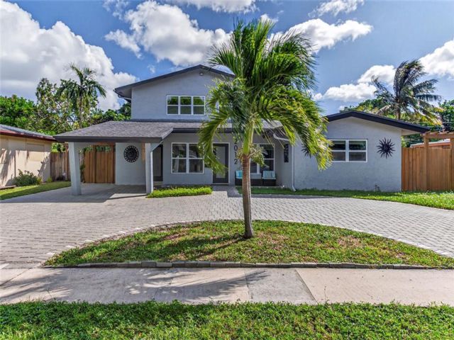 4 BR,  3.00 BTH &nbsp; style home in Fort Lauderdale