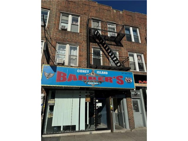 Studio,  0.00 BTH &nbsp;Mixed use style home in Flatbush