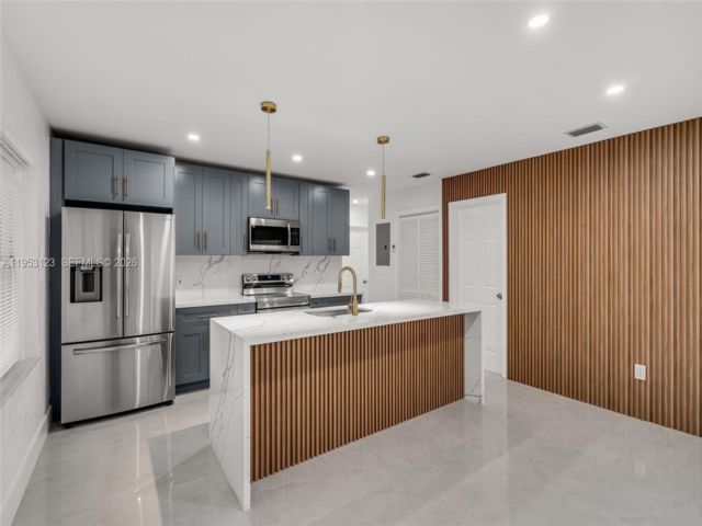  4 BR,  2.00 BTH &nbsp; style home in Miami