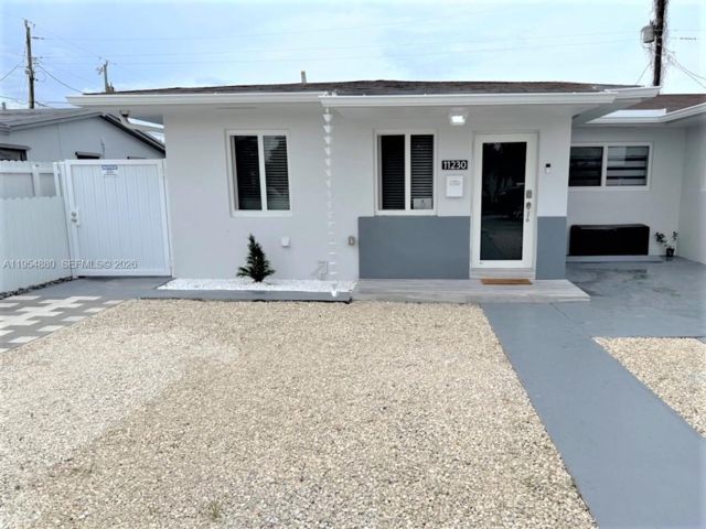  2 BR,  1.00 BTH &nbsp; style home in Miami