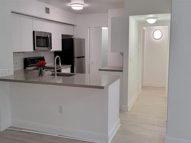 [Miramar Real Estate, listing number 3329283]