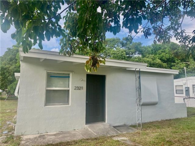  3 BR,  2.00 BTH &nbsp; style home in Fort Lauderdale